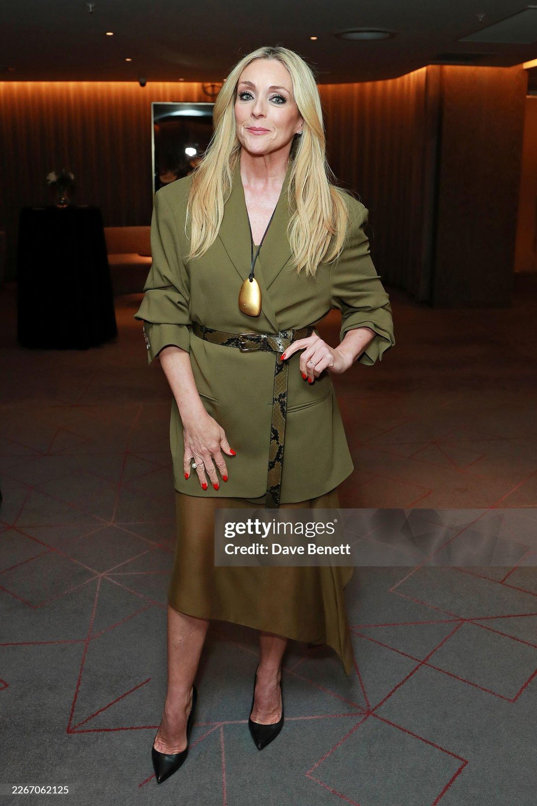 Jane Krakowski wearing The Solitano Ring and Open Shank Diamond Ring
